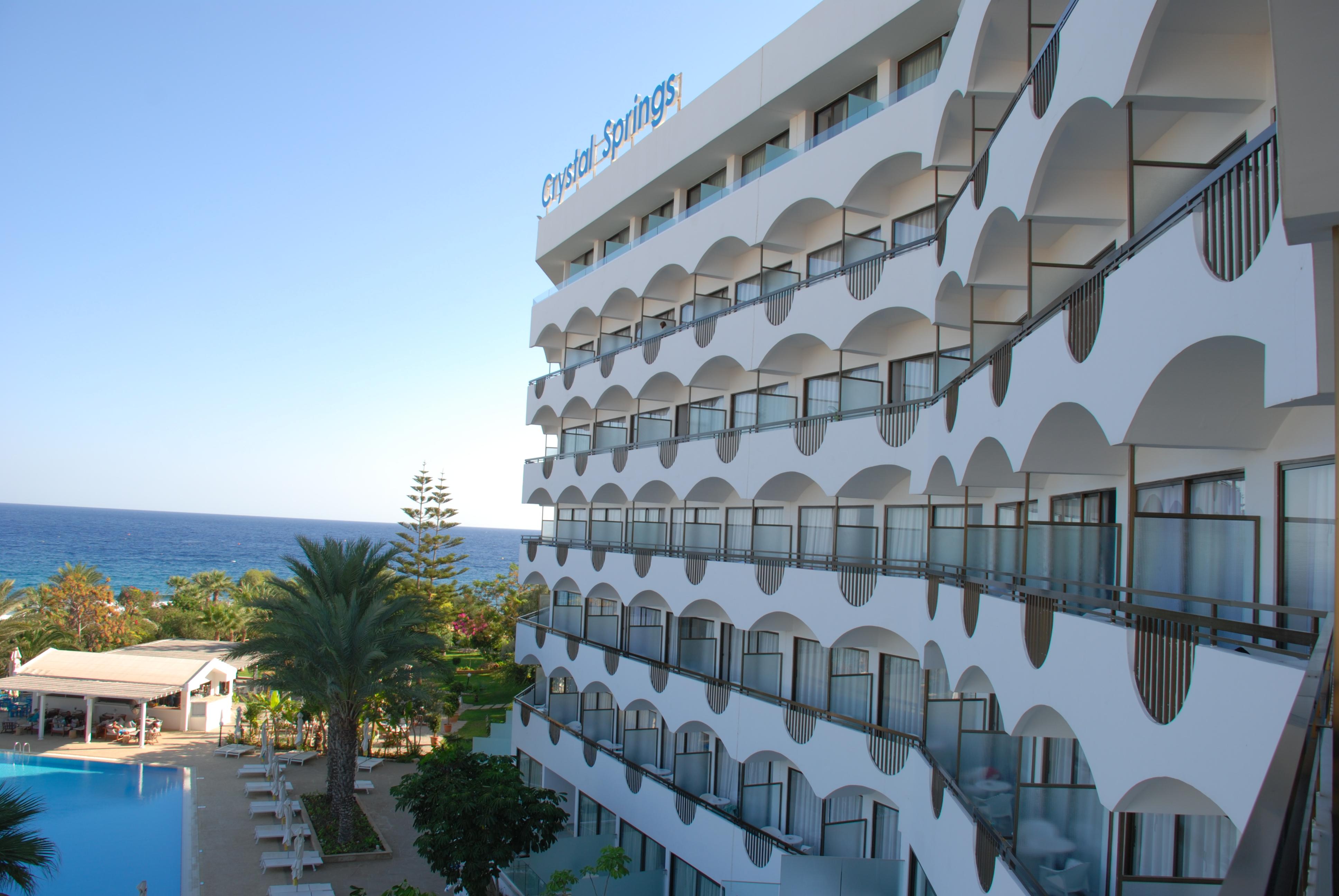 Crystal Springs Beach Hotel プロタラス エクステリア 写真