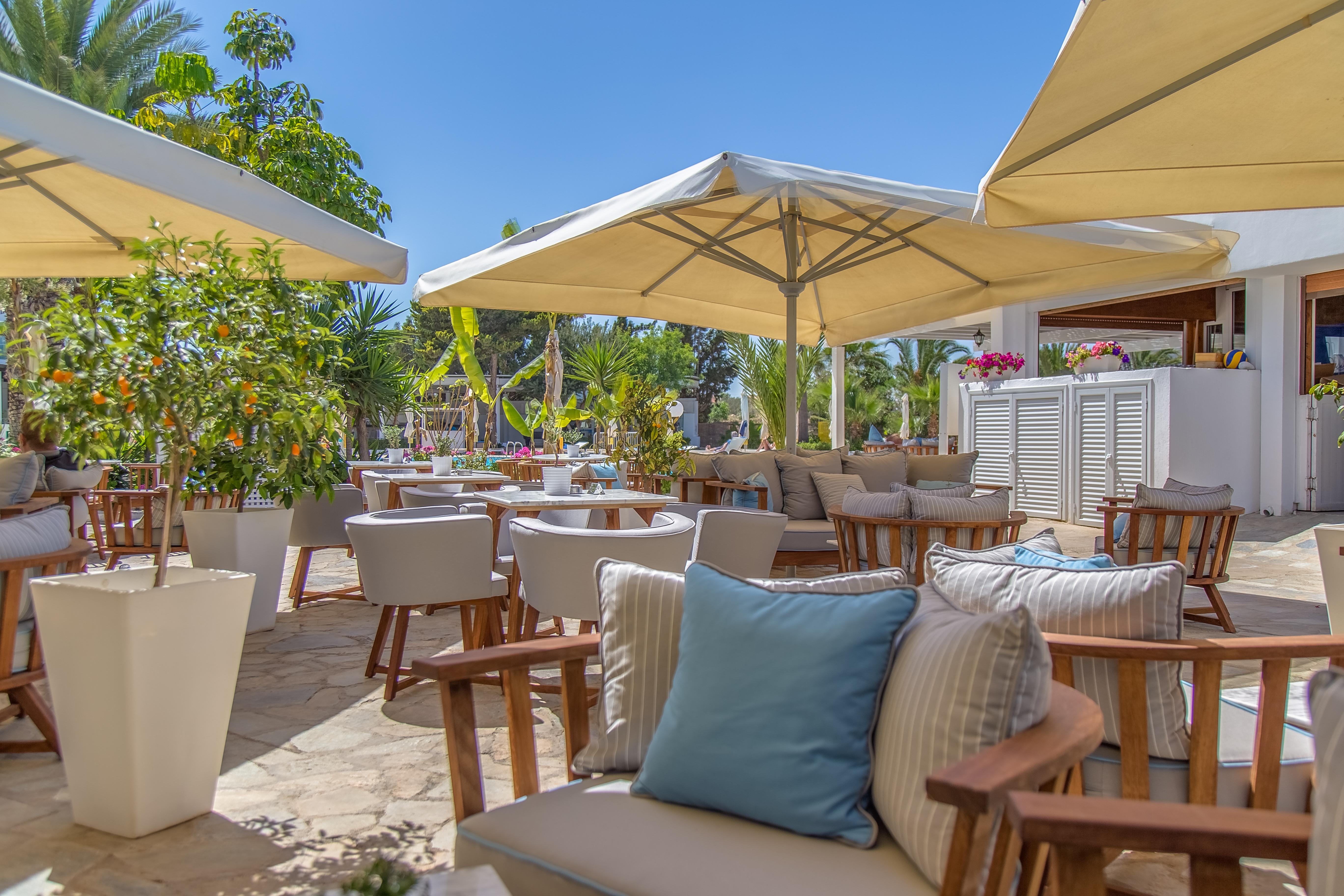 Crystal Springs Beach Hotel プロタラス エクステリア 写真