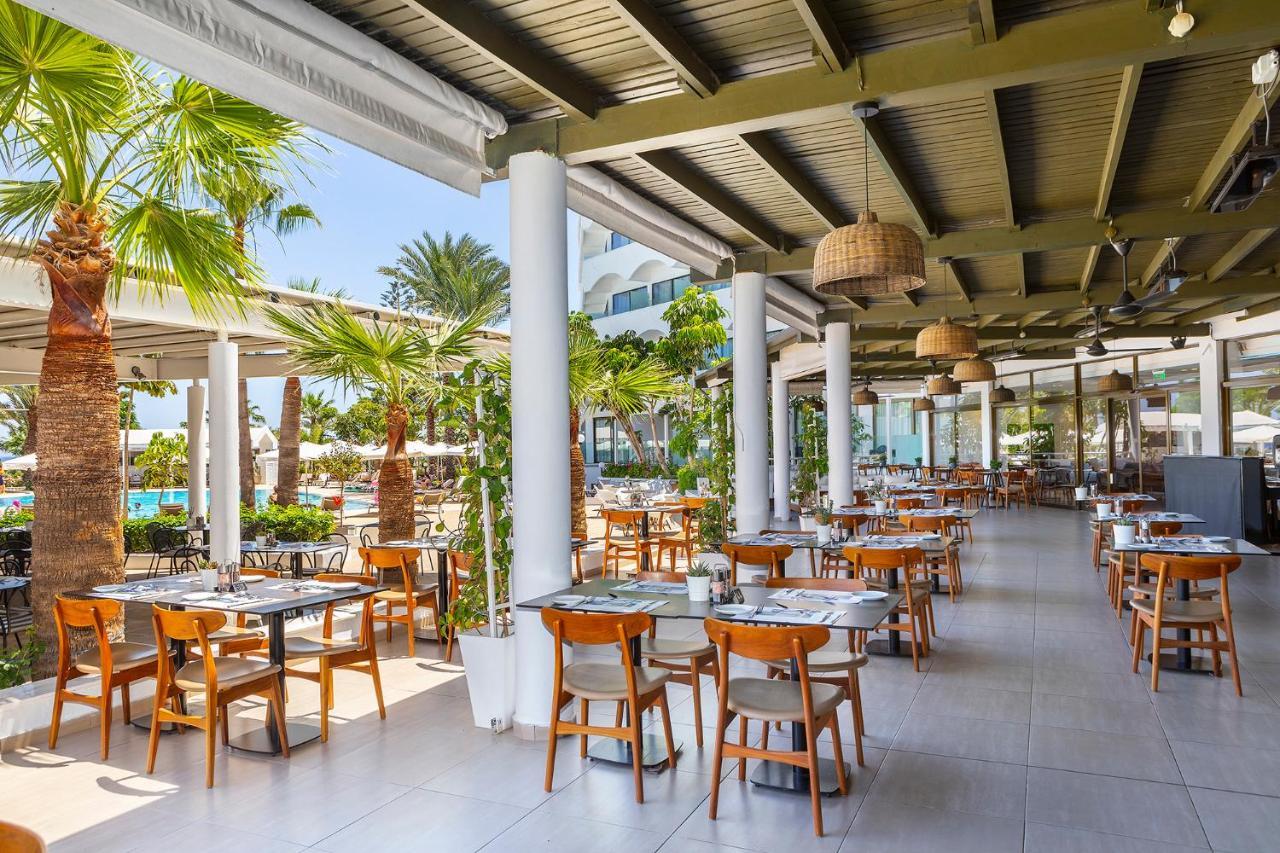 Crystal Springs Beach Hotel プロタラス エクステリア 写真