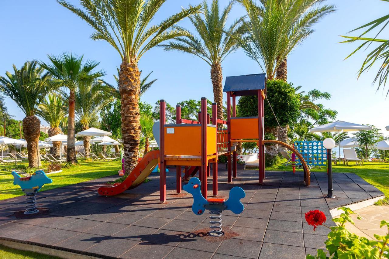 Crystal Springs Beach Hotel プロタラス エクステリア 写真